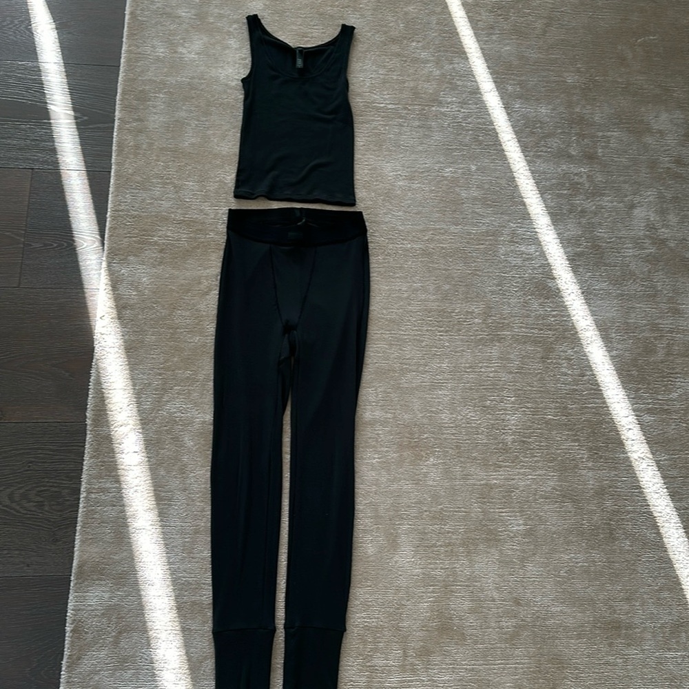 Skims soft knit tank and legging set